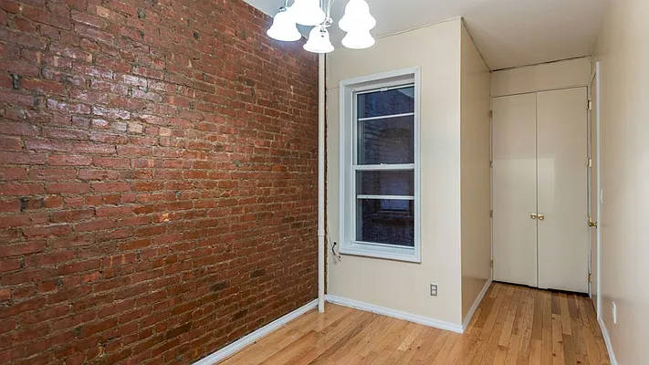 Rented by Nooklyn NYC LLC | media 2