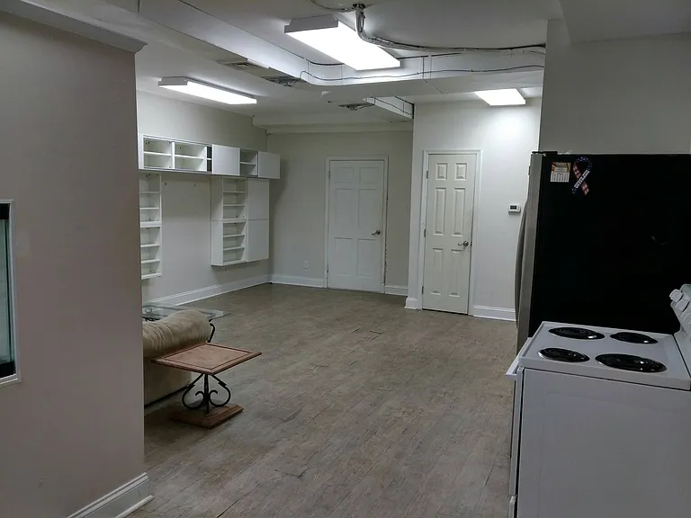 21722 Great Mills Rd #B — Photo 15