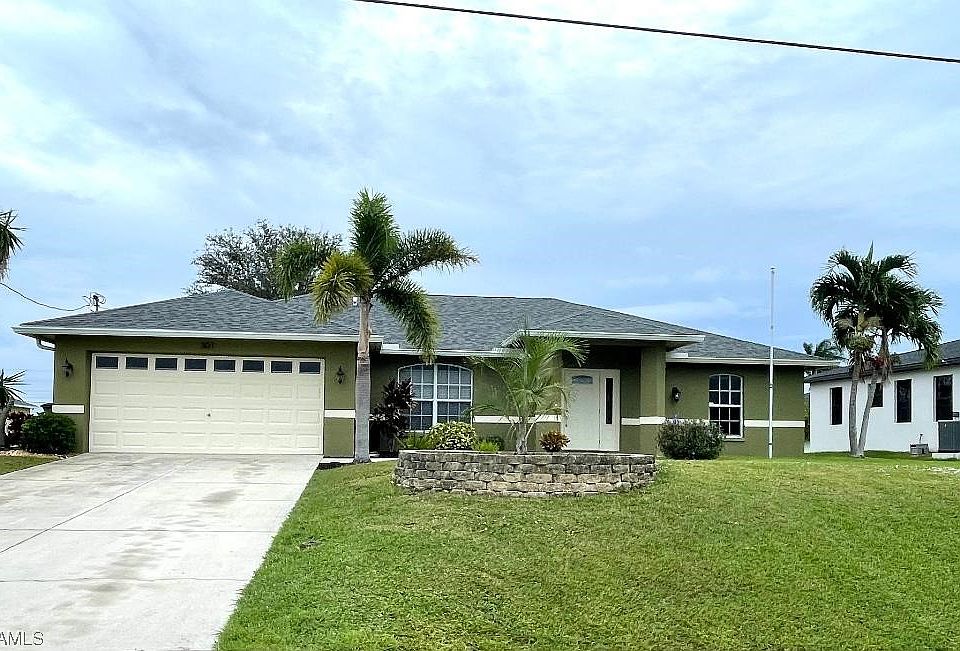 1st image of 301 NW 25th Ave