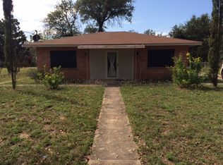 110 Post Oak Rd, Poteet, TX 78065