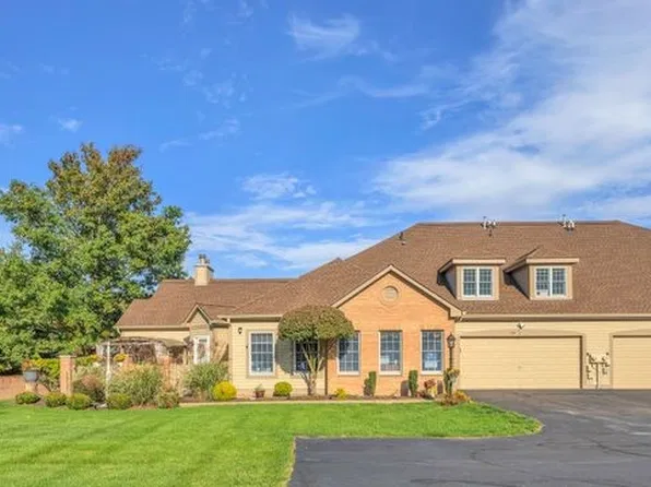 118 Linden Ct, Seven Fields, PA 16046