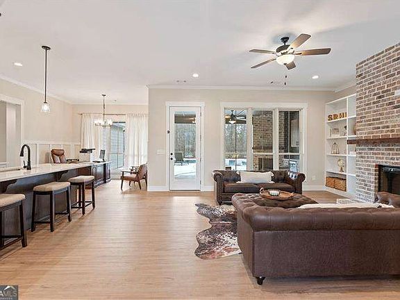 5th image of 301 Roy Morgan Rd