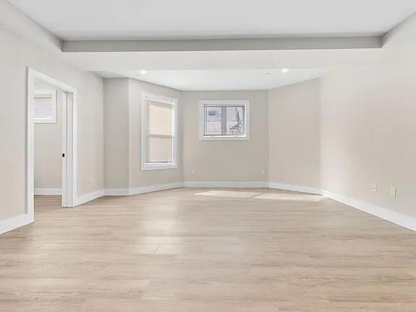 67 Perrin St FLOOR 1