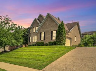 147 N Shadowhaven Way, Hendersonville, TN 37075