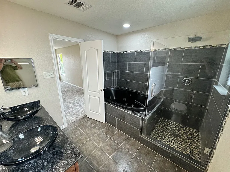 349 Tower Dr — Photo 17