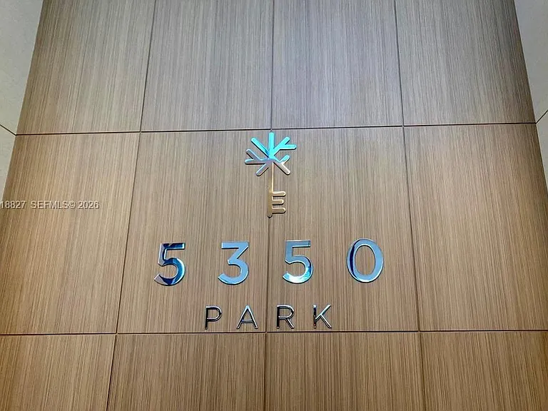 5350 NW 84th Ave #813 — Photo 3