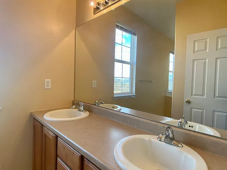 15934 E Geddes Ln #46 — Photo 6