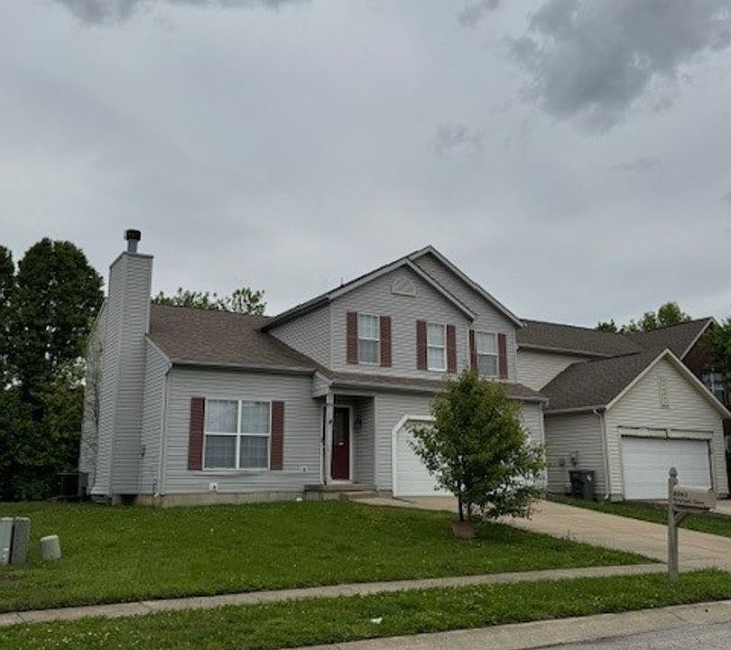 2nd image of 3240 Crestwell Dr