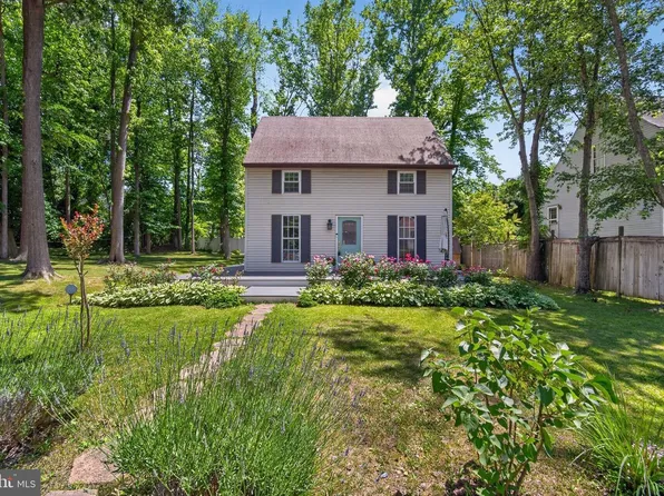 3751 8th St, North Beach, MD 20714