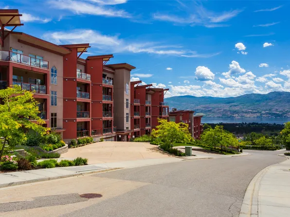 3205 Skyview Ln Unit 409, Tsinstikeptum 9, BC V4T 3J3
