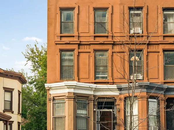 183 Lefferts Place image 1 of 22