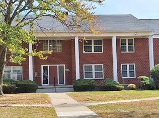27672 E Echo Valley UNIT 129, Farmington Hills, MI 48334