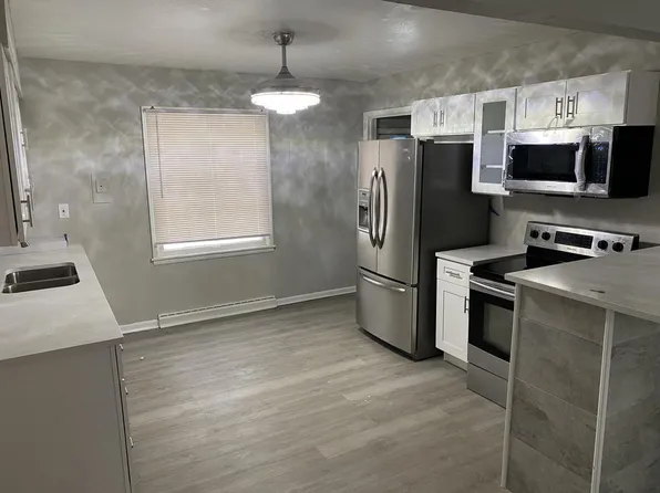 4943 North 104th STREET, Milwaukee, WI 53225