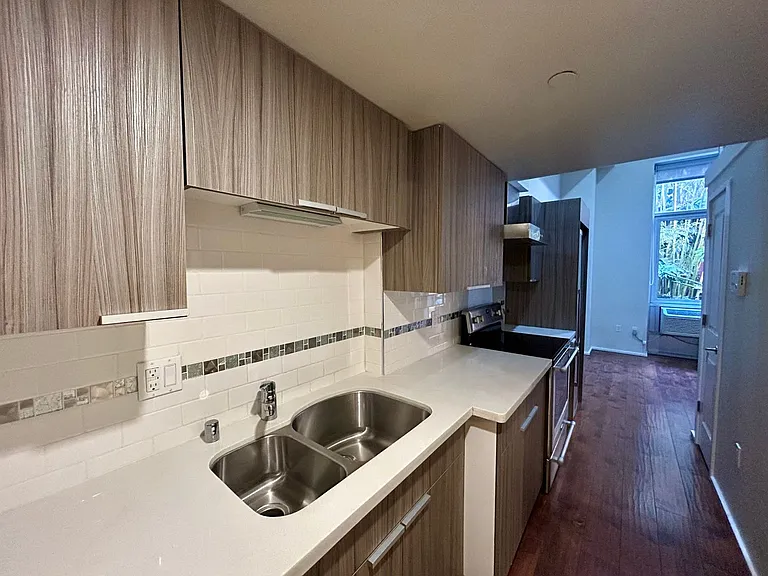 529 Stevenson Street / 550 Jessie Street — Photo 10