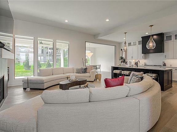2nd image of 10313 W 151st Pl
