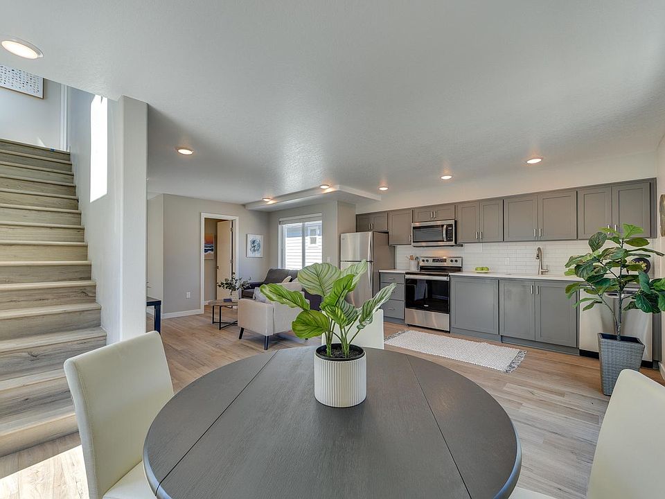 1st image of 8527 N Saint Louis Ave #8533