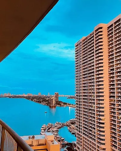 1750 N Bayshore Dr #2106 Photo 1