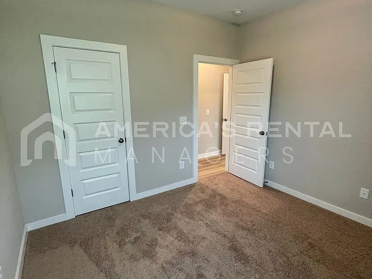 9301 Havenridge Loop — Photo 18
