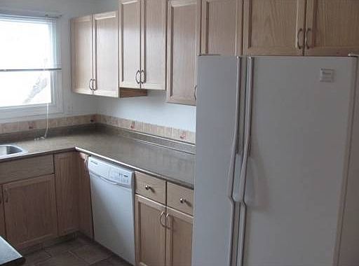 2nd image of 9909 171st Ave NW
