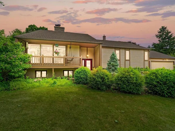 7208 Andover ROAD, Cedarburg, WI 53012