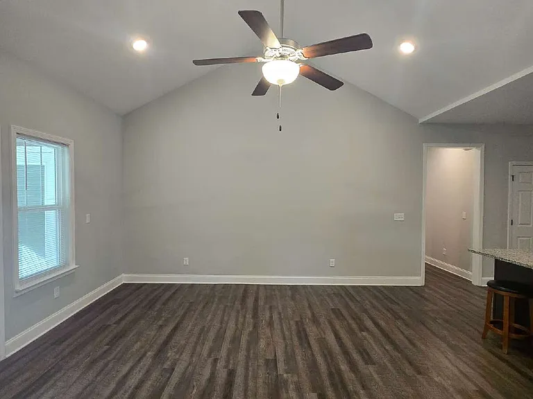 2125 Mae Dell Rd — Photo 14