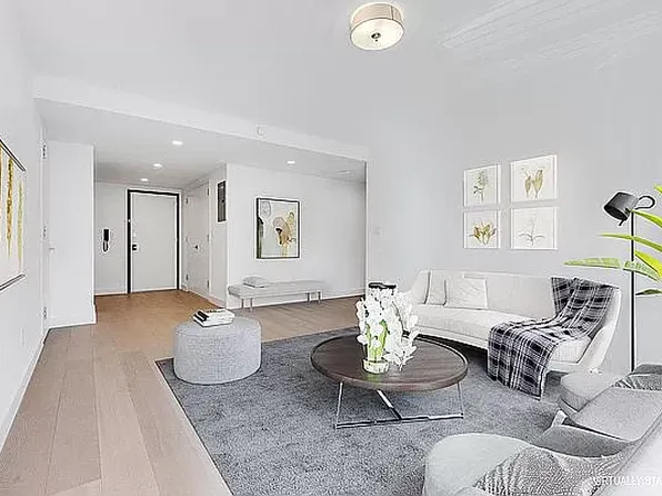 2128 Ocean Avenue image 2 of 19