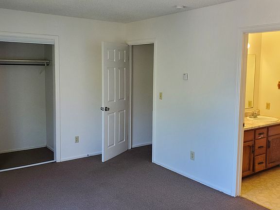 2nd image of 138 N Willow St #1-A