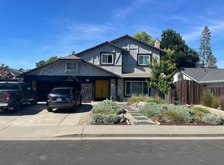 190 Leeward Ct, Vacaville, CA 95687