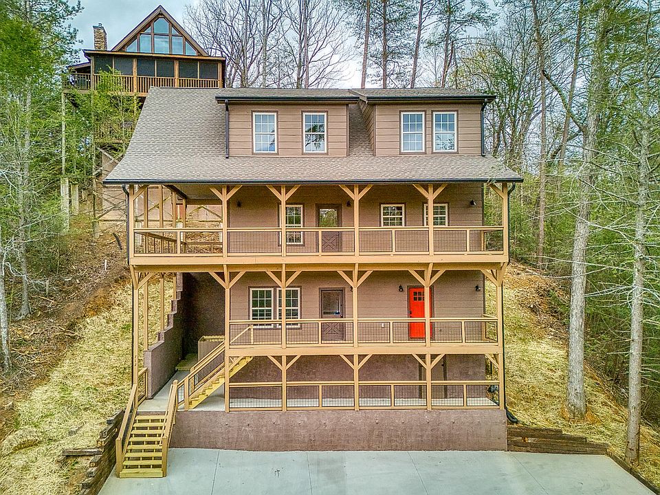 1st image of 712 Golden Eagle Way