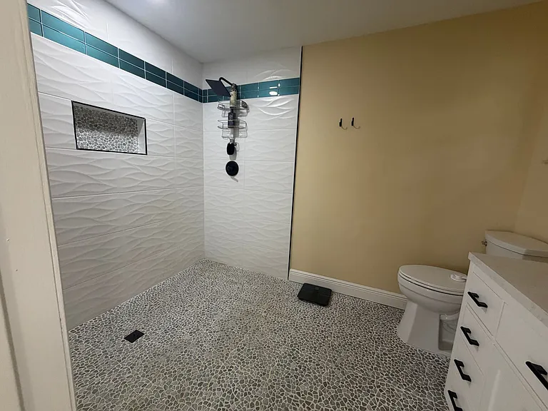 2200 Retreat Rd — Photo 18