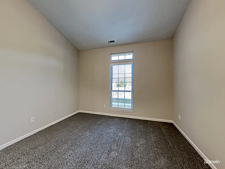 423 Cottonwood Park Dr — Photo 13