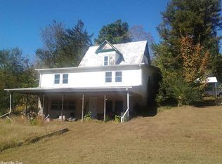 330 N 4th St, Mammoth Spring, AR 72554