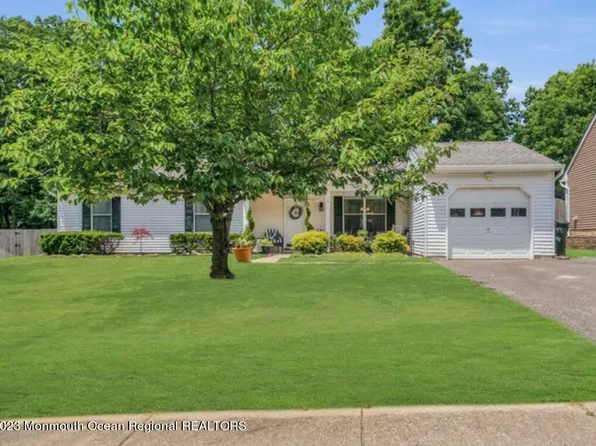 24 Cannon Ball Drive, Howell, NJ 07731