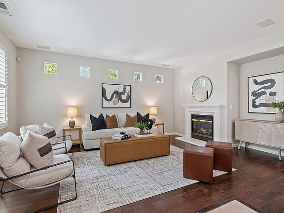 4th image of 4126 Tobin Cir