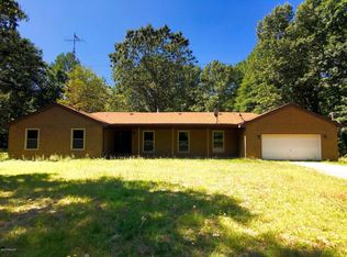 7126 Clymer Rd, Coloma, MI 49038