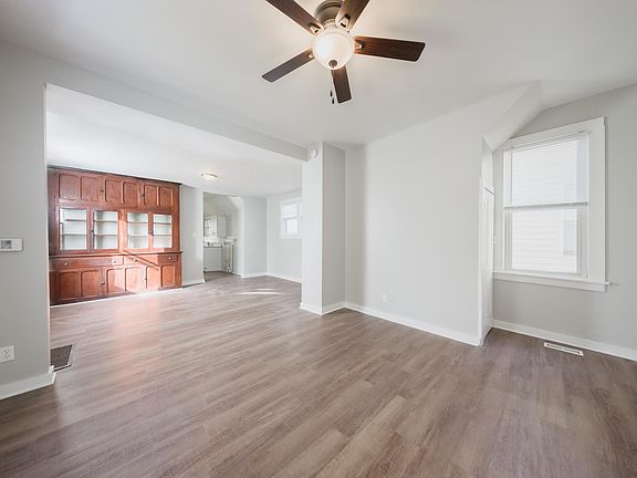4th image of 840 Pottawatomie St