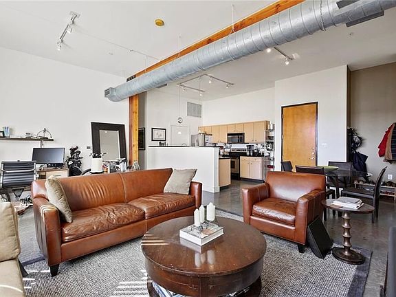 4th image of 2502 Live Oak St APT 308