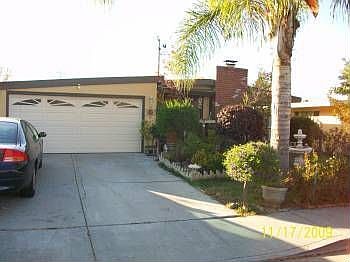 1st image of 970 Rose Ct