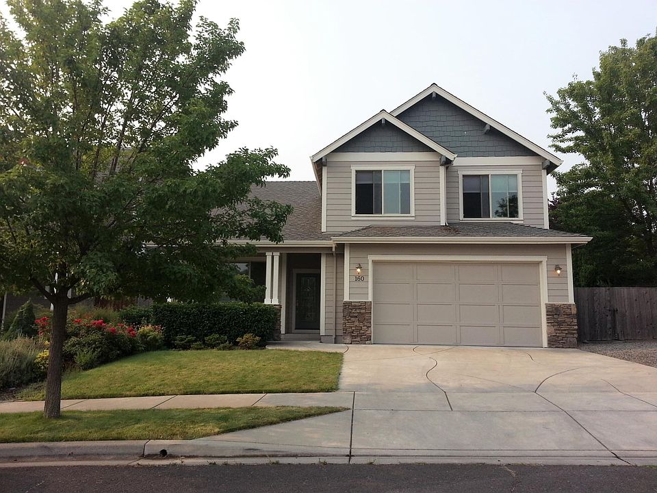 1st image of 160 Willow Springs Dr