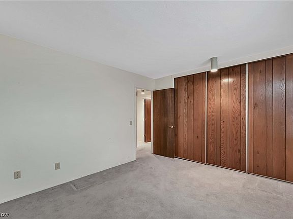 3rd image of 11010 Eastwind Ct