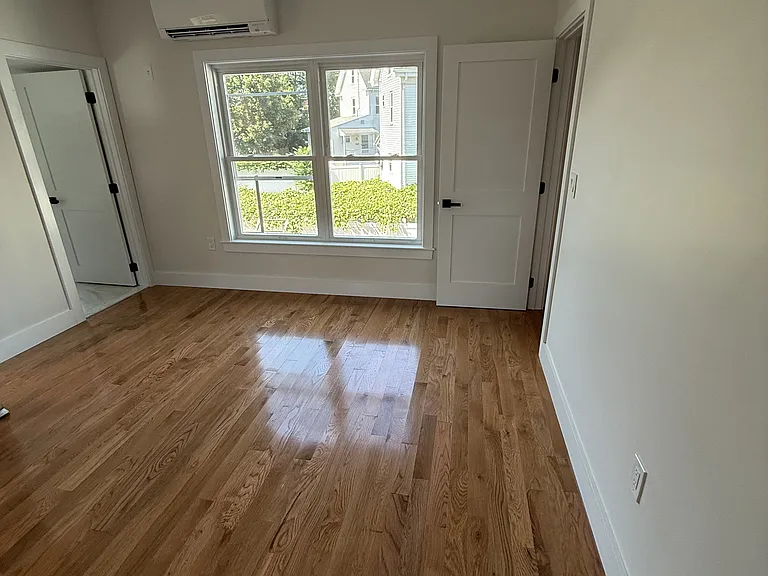 5 Walnut Ave #4 — Photo 5