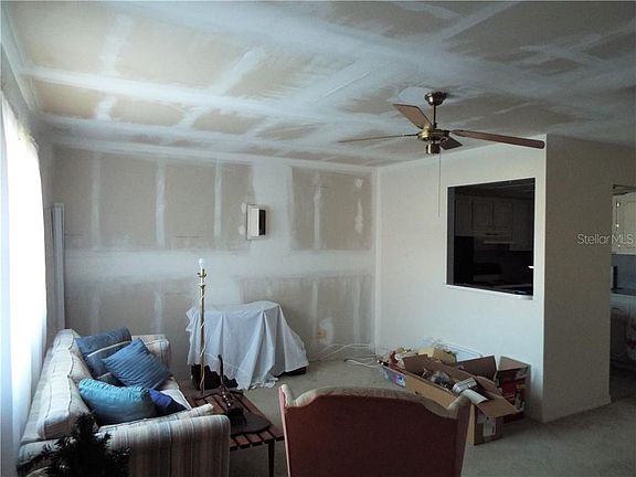 4th image of 1801 Bedford Ln APT 34