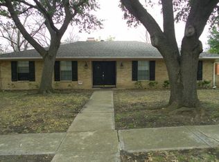 13611 Rolling Hills Ln, Dallas, TX 75240