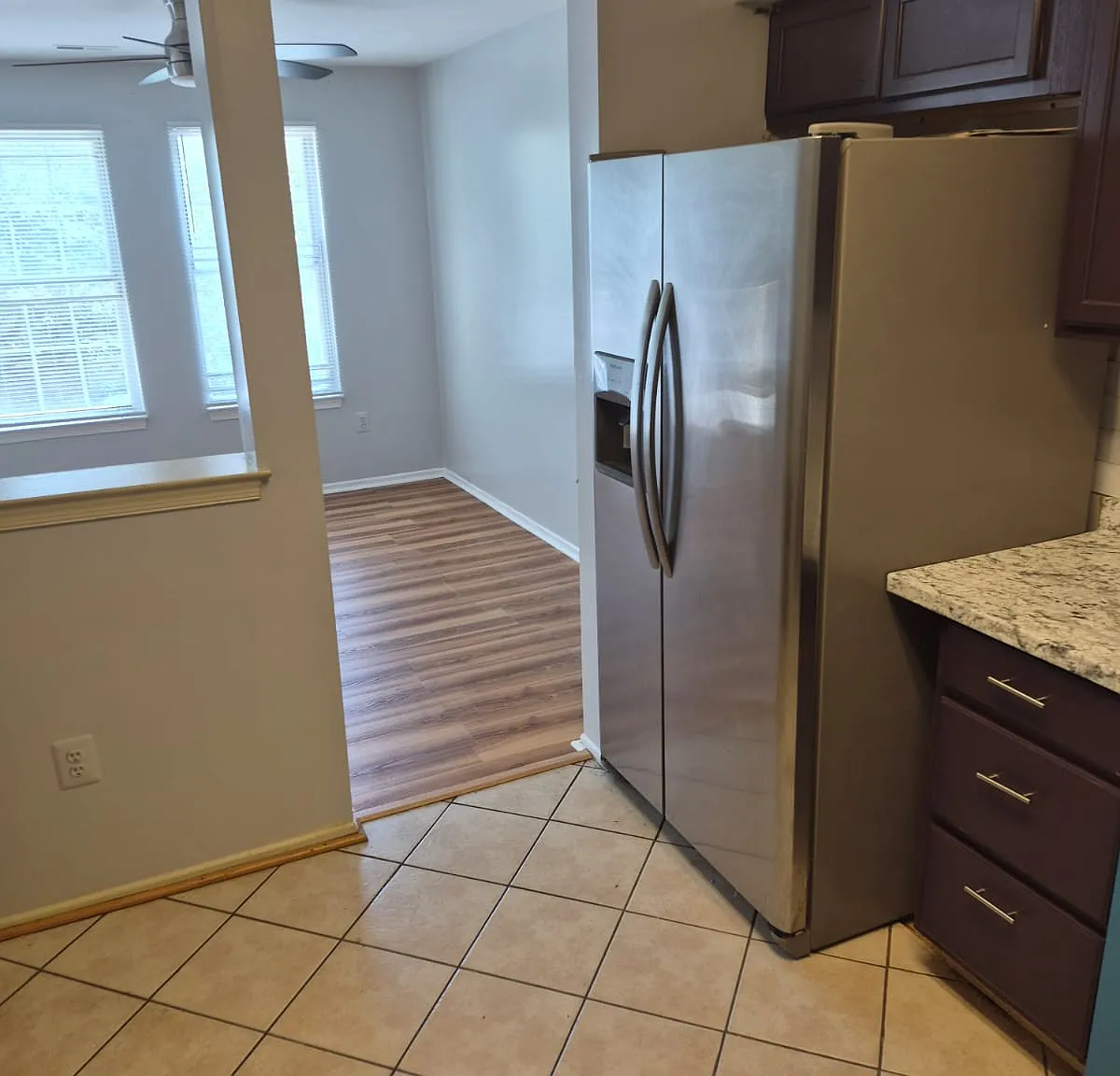 3 bed, 2.5 bath, $1,200 — Photo 4