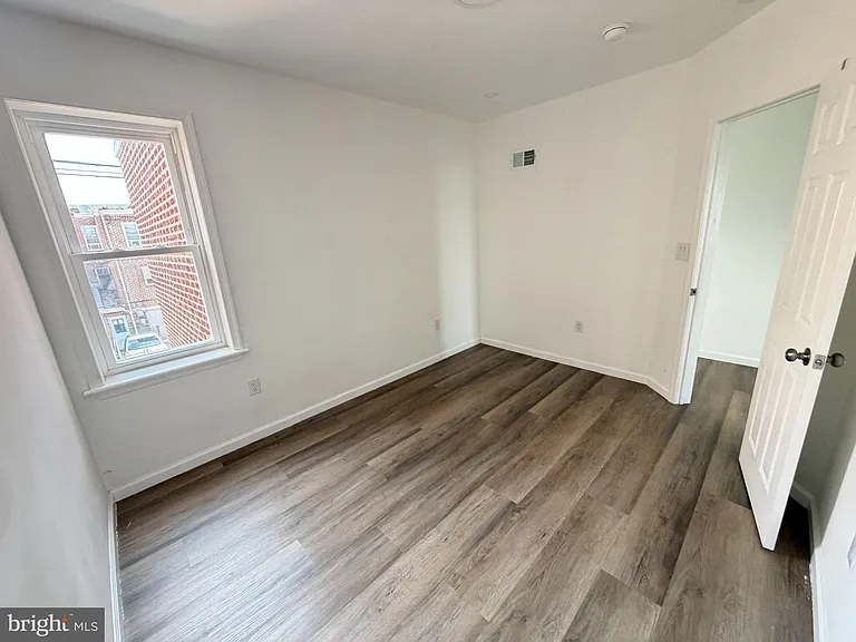 3113 Glenview St — Photo 13