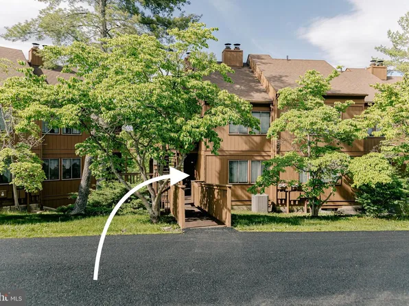 140 The Hill Rd #20C-M-20, Basye, VA 22810