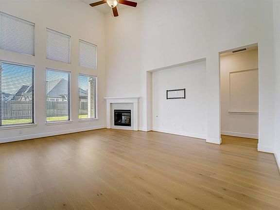 5th image of 2122 Taylor Marie Trail