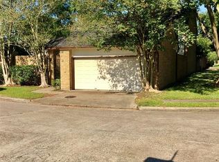 1735 Plumbwood Way, Houston, TX 77058