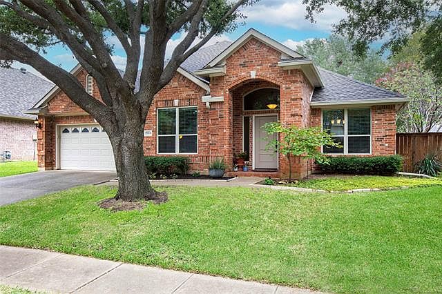 1st image of 3004 Oak Meadow Dr