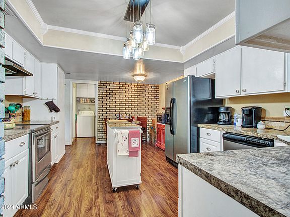 5th image of 4011 W Palo Verde Dr